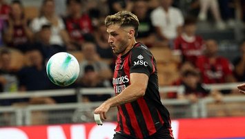 Santiago Gimenez sürprizi