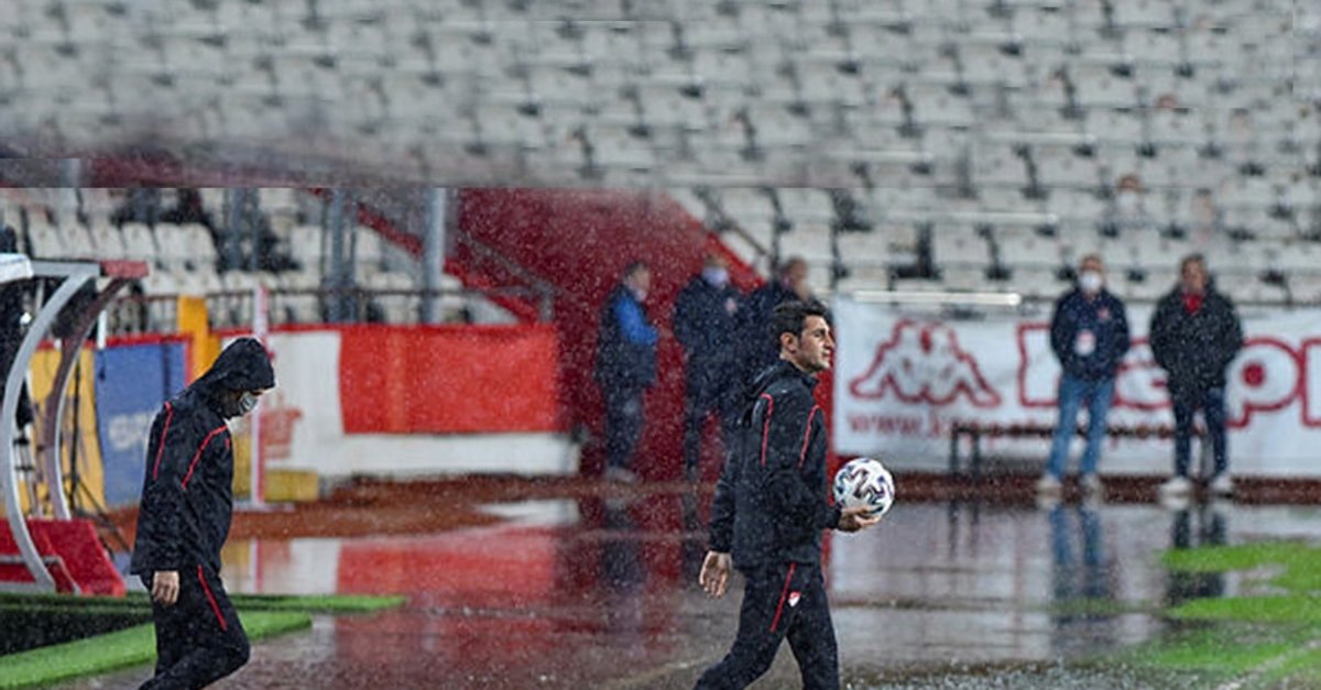 fraport tav antalyaspor atakas hatayspor maci hava kosullari sebebiyle ertelendi fotomac