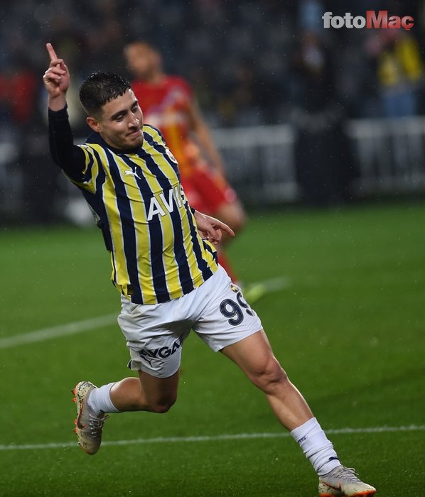 TRANSFER HABERİ: Fenerbahçe'ye teklif yağıyor! 4 yıldız birden...