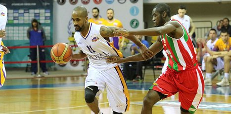 Muratbey Uşak, Earl Calloway'le anlaştı