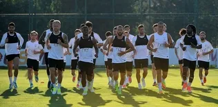 G.Saray yeni sezon hazırlıklarını sürdürdü