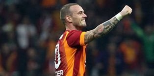 Sneijder 'happy' at Galatasaray