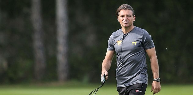 Tamer Tuna: Jahovic Göztepe’de kalacak