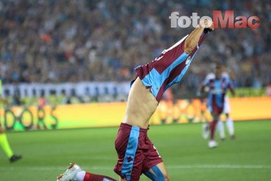 Hüzünlü koreografi | Trabzonspor-Sivasspor maçından görüntüler