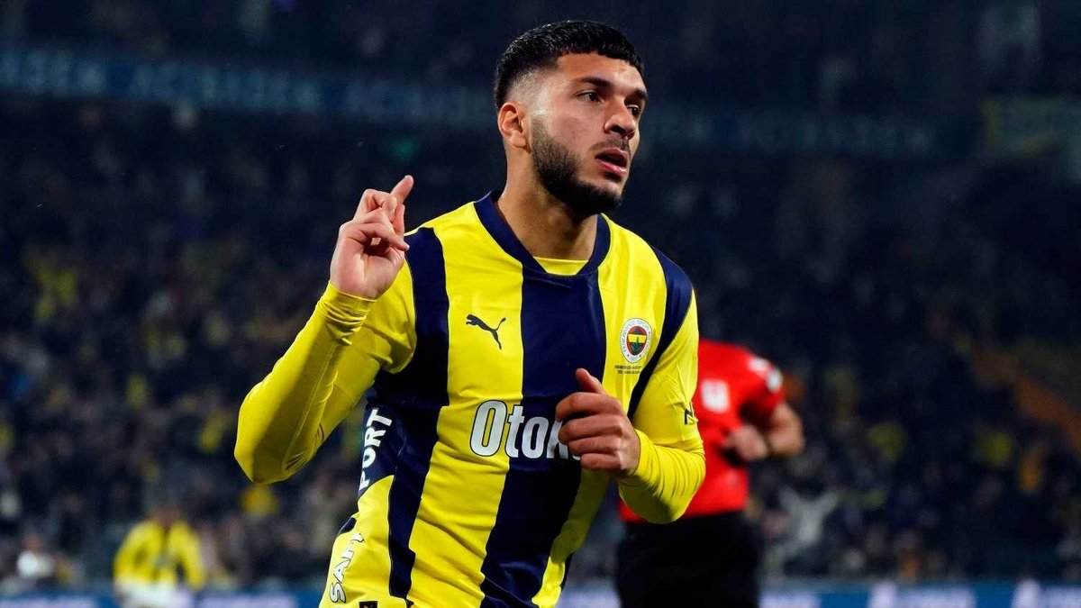Fenerbahçe'de Oğuz Aydın'a Şok Teklif! Kimler Peşinde? - Görsel 1