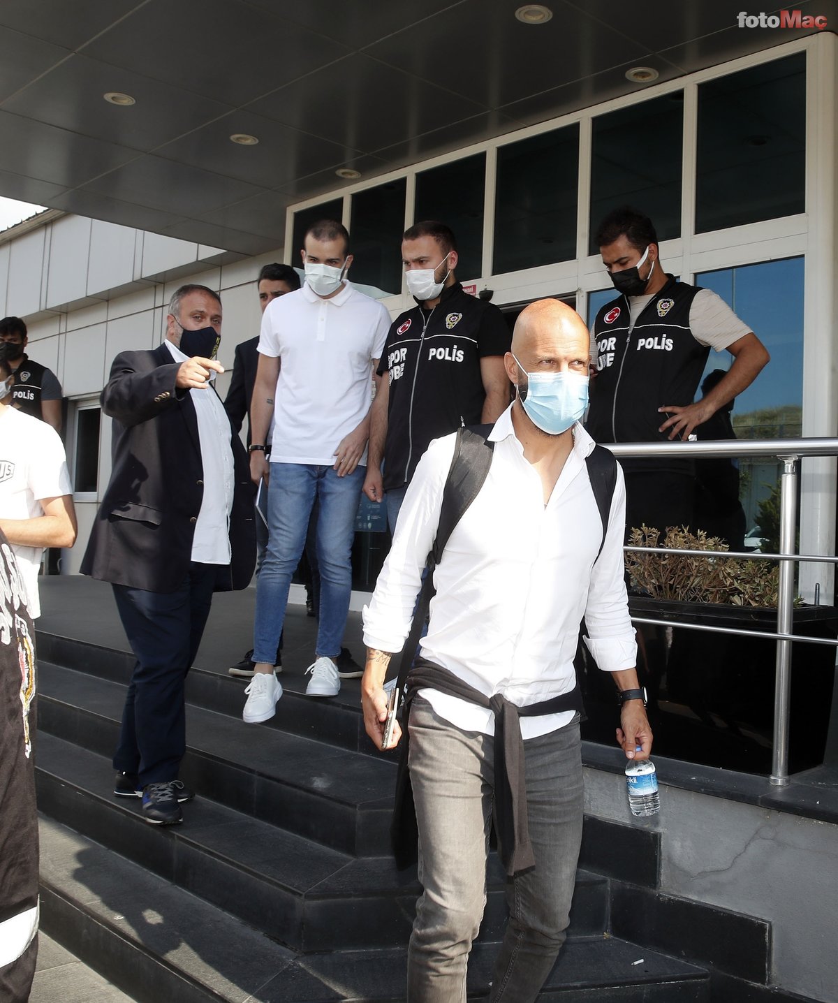 Fenerbahçe’nin yeni teknik direktörü Vitor Pereira İstanbul’a geldi