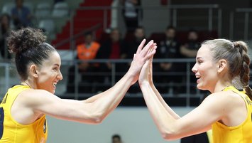 Vakıf’tan Kartal’a 2 set