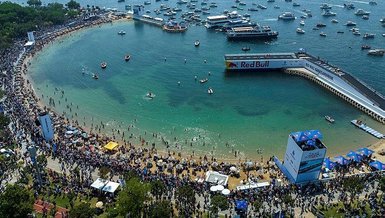 Red Bull’la uçtular