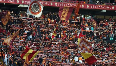 Galatasaray taraftarından kombine yenilemeye yoğun ilgi