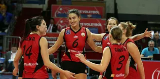 VakıfBank 4’te 4 peşinde