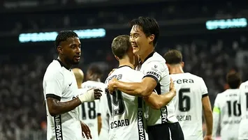 Beşiktaş evinde 3 golle kazandı!