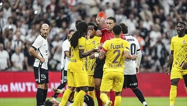 David Costa özür diledi