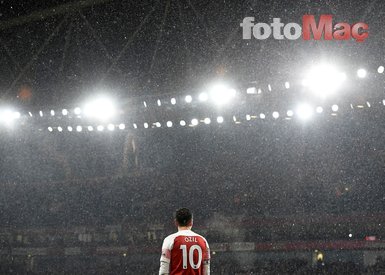 Son dakika transfer haber: Mesut Özil Arsenal ile uzlaşma sağladı! Resmi açıklama...