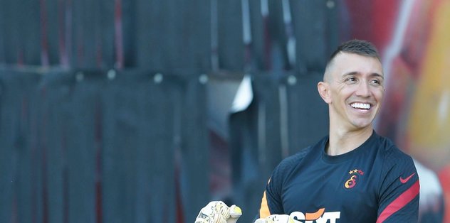 Muslera çalışmalarına devam ediyor!