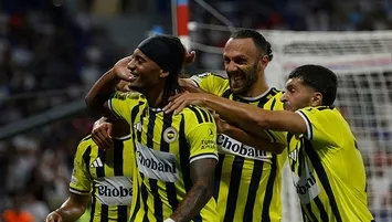 Fenerbahçe Lyon’u yıktı