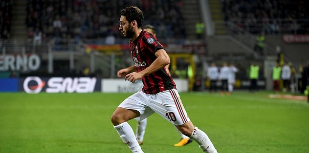 HAKAN ÇALHANOĞLU ÖZÜR DİLEDİ