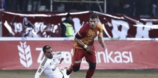 Podolski, uzakdoğu yolcusu