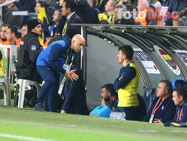 Emre Belözoğlu acil toplantı kararlarını açıkladı: Altyapıdan o futbolcular...
