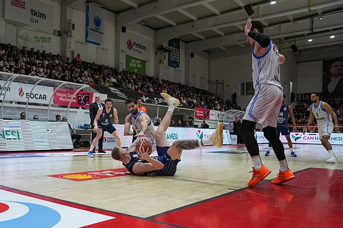 anadolu-efes-partizan-canli-mac-ne-zaman-saat-kacta-hangi-kanalda-euroleague-1775645375320.jpeg Anadolu Efes-Partizan maçı hangi kanalda?