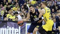 Fenerbahçe Beko tırmanıyor