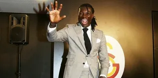 Gomis 3 yıllık imzayı attı