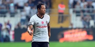 Adriano takımla birlikte çalıştı