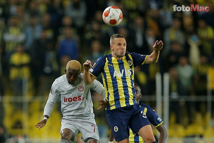 FENERBAHÇE HABERLERİ - Ryan Babel'den Fenerbahçe-Olympiakos maçı sonrası flaş hareket!