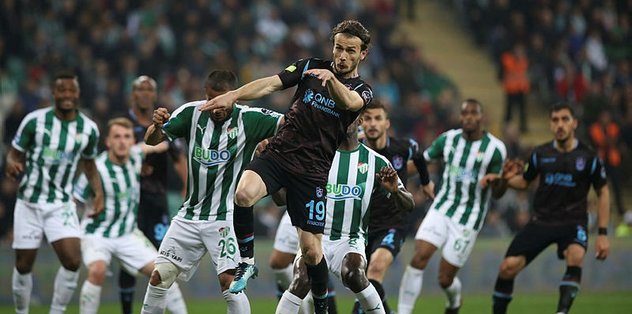 Bursaspor zorlu süreçte