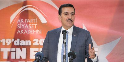 Bayrak açtılar