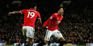 ManU 90’da puanı kurtardı
