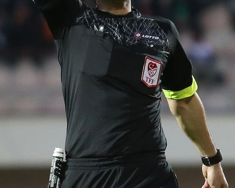 Super Lig De 8 Haftanin Hakemleri Belli Oldu Fotomac