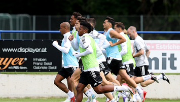 Avusturya’da tempo artıyor