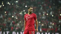 Hakan Çalhanoğlu transfere kapıyı kapattı!