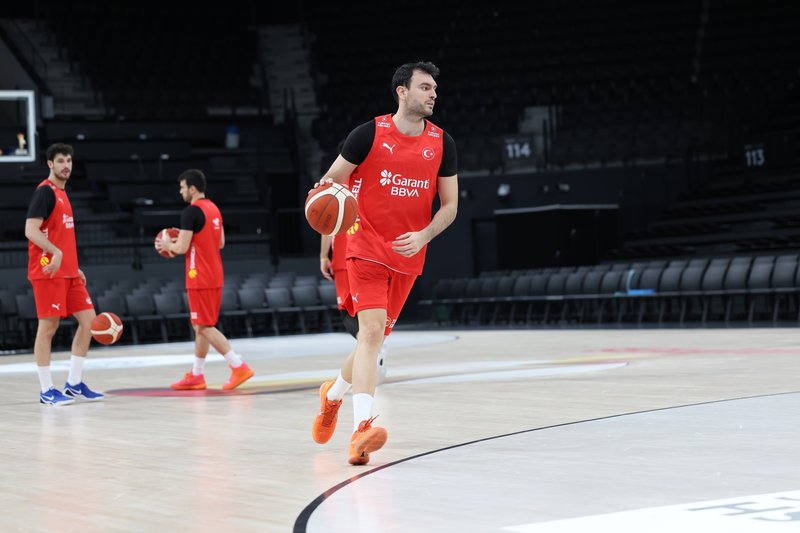 turkiye-bosna-hersek-maci-sifresiz-izle-ne-zaman-ve-hangi-kanalda-1764230715282.jpeg Türkiye-Bosna Hersek basketbol maçı hangi kanalda