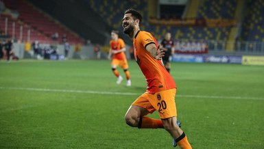 Son dakika spor haberleri: Galatasaray'da Emre Akbaba'dan taraftara mesaj! "Fatih hocam istedi..."