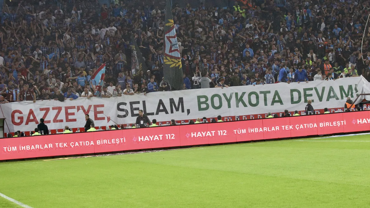 Bordo Mavidem'den Gazze'ye Güçlü Bir Tepki!