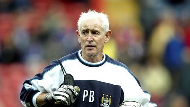 Chelsea'nin efsane kalecisi Peter Bonetti hayatını kaybetti