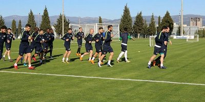 Akhisarspor deplasman karnesine güveniyor