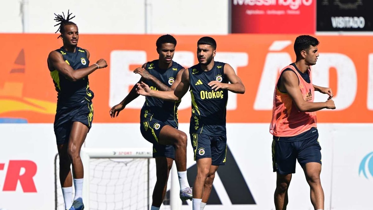 Fenerbahçe'ye sol bek müjdesi! 2 isimden sevindirici haber geldi