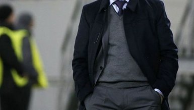 Fenerbahçe'nin 48 yaşındaki teknik direktör Besnik Hasi ile görüştüğü iddia edildi!
