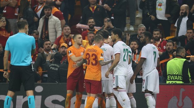 GALATASARAY HABERLERİ - Galatasaray'ın Lokomotiv Moskova maçı için UEFA'ya yaptığı kural hatası başvurusu olumsuz sonuçlandı! Sebebi ise...