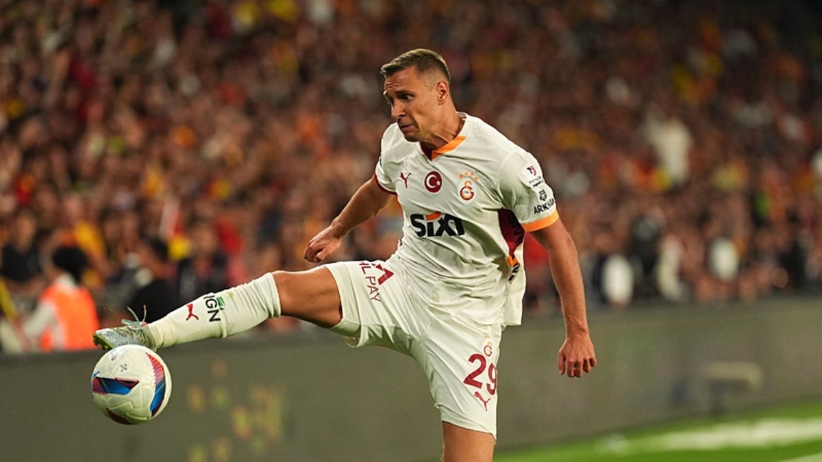 TRANSFER HABERİ | Galatasaray'da flaş ayrılık! Przemyslaw Frankowski... TRANSFER HABERİ | Galatasaray'da flaş ayrılık! Przemyslaw Frankowski...