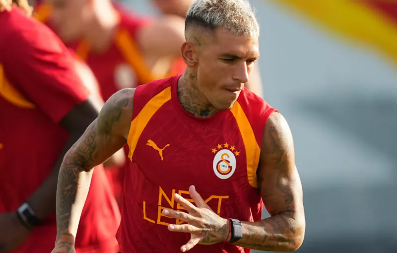 galatasaray-rennes-maci-saat-kacta-hangi-kanalda-sifresiz-mi-1785649806025.png