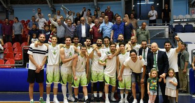 Basketbol Adamları Derneği'nden Başkan Ergün'e onur ödülü