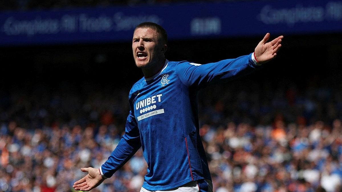 Lundstram’dan veda