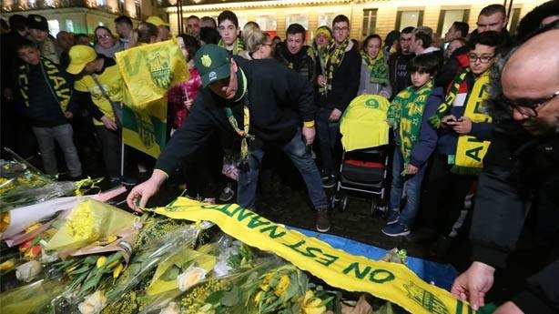 Dünyanın gözü önünde Åok! Sala'yla dalga geçtiler...