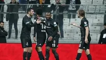 Caner ve Elneny arasında gerginlik!