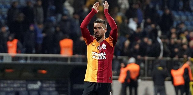 Forma Adem Büyük'ün