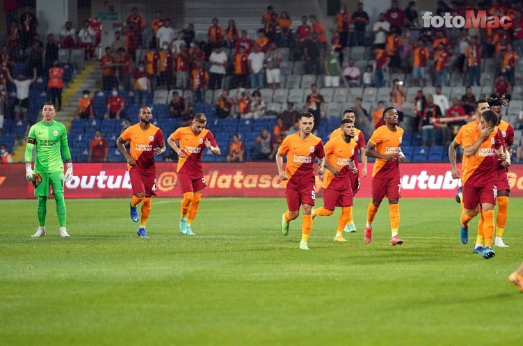 Son dakika spor haberi: Fatih Terim'den sürpriz karar! İşte Galatasaray'ın muhtemel Giresunspor maçı 11'i...