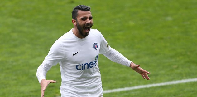 Kasımpaşalı Aytaç Kara'ya antrenmanda Galatasaray tezahüratı!